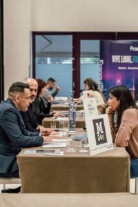 Entretien lors du salon Franquishop